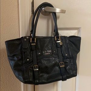 Guess crossbody purse